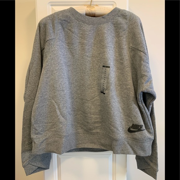 Nike Tops - NWOT Nike Women Cropped Sweatshirt with detailed sleeve and cuff